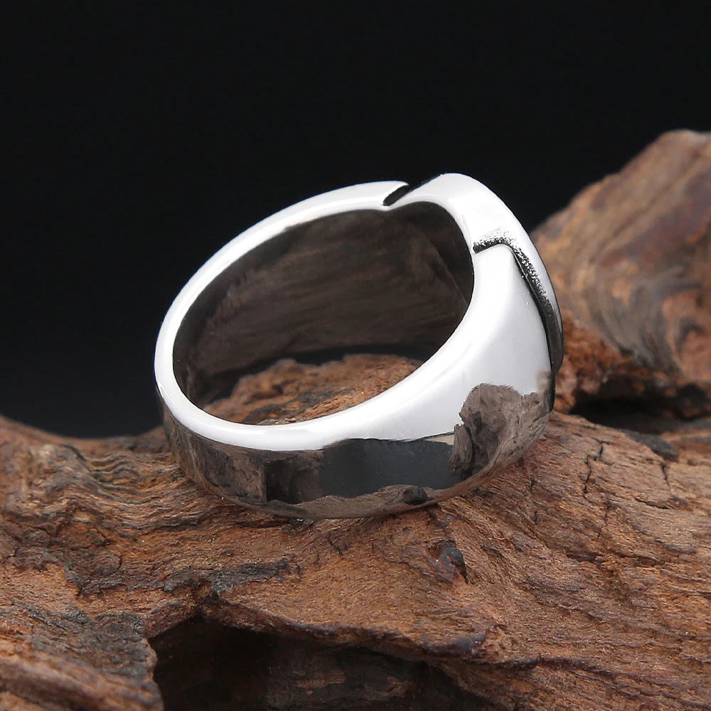 Hustler 8-Ball Ring
