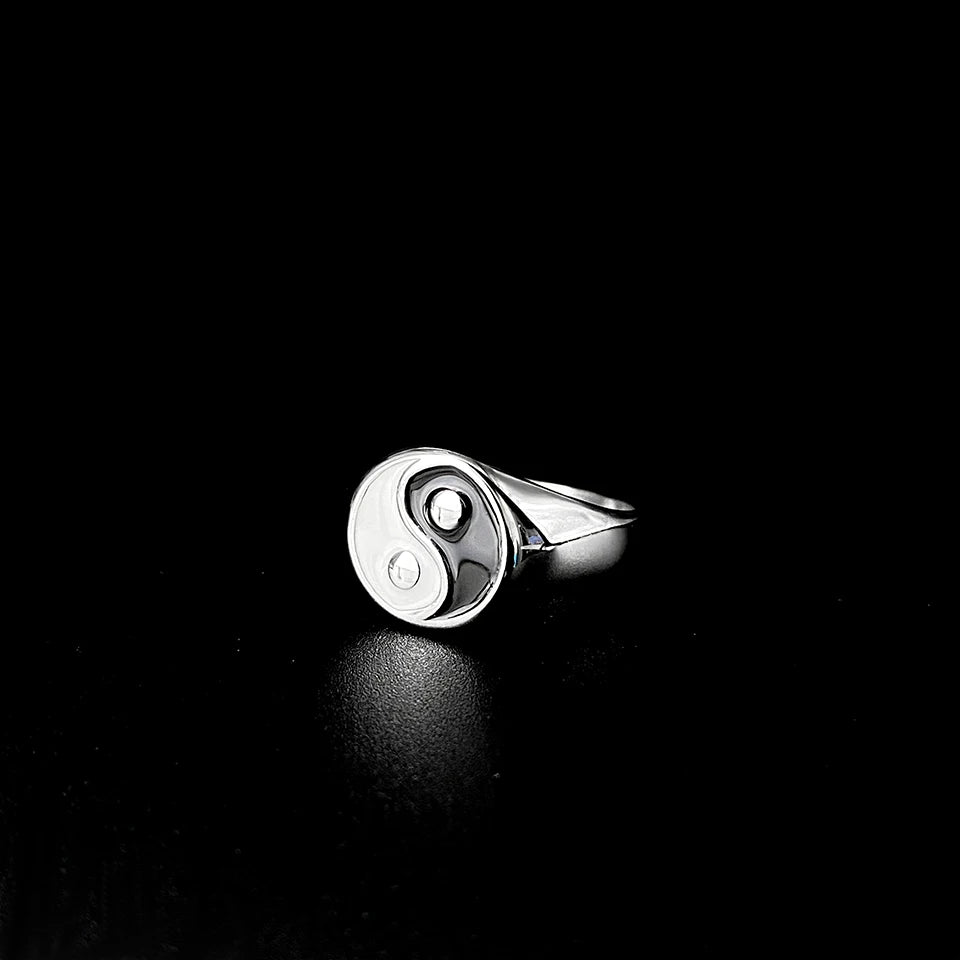 Eclipse Yin Yang Ring