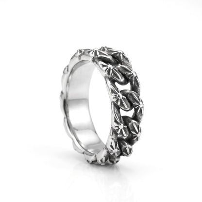 Havana 9mm Cuban link ring in stainless steel, side view on white background